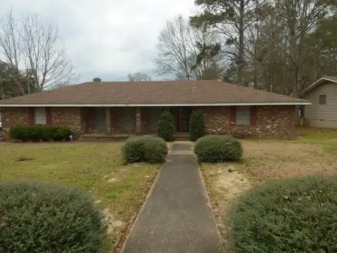 238 Westview Circle, Mccomb, MS 39648