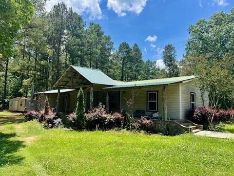 8755 McNair Road NW, Roxie, MS 39661