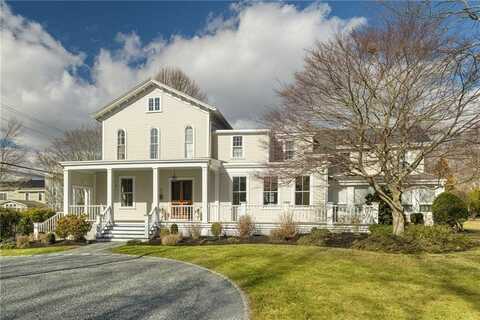 100 Coggeshall Avenue, Newport, RI 02840