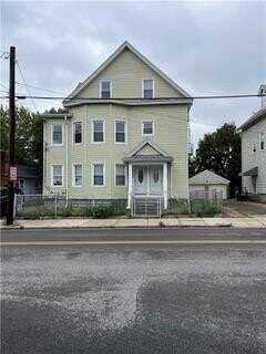 397 PAWTUCKET Avenue, Pawtucket, RI 02860