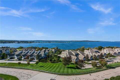 71 Starboard Drive, Tiverton, RI 02878