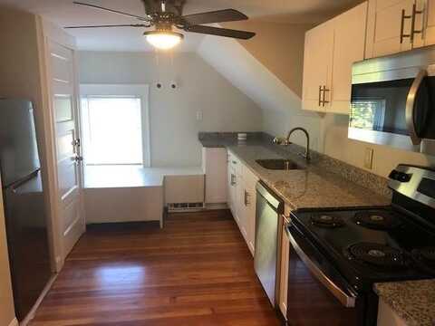 24 Mayflower Street, Providence, RI 02906