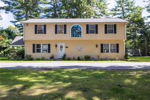 231 Shady Valley Road, Coventry, RI 02816