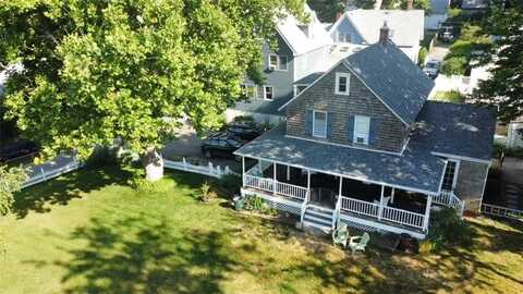 154 Andrew Comstock Road, Warwick, RI 02886