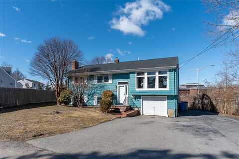 20 Casey Drive, Middletown, RI 02842