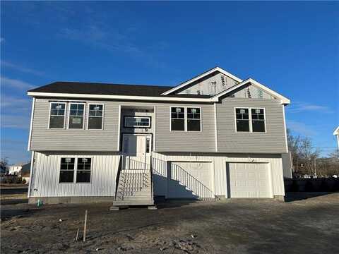 15 Red Maple Lane, Warwick, RI 02886