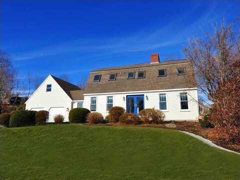 26 Peggy Lane, Portsmouth, RI 02871