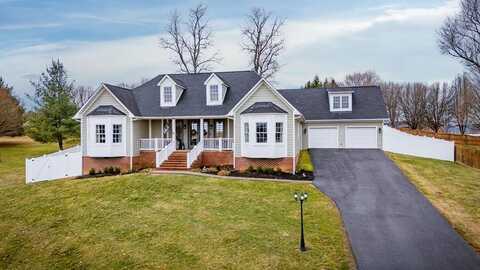 132 Holly Ridge Rd, Glade Spring, VA 24340