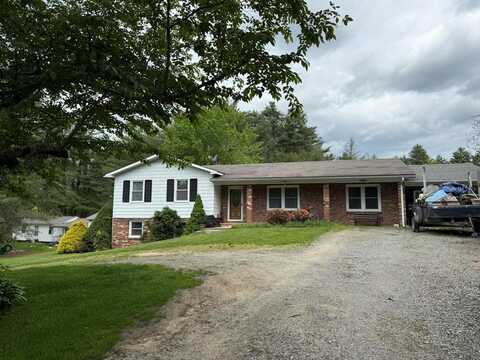 103 Grand Oaks Lane, Independence, VA 24348