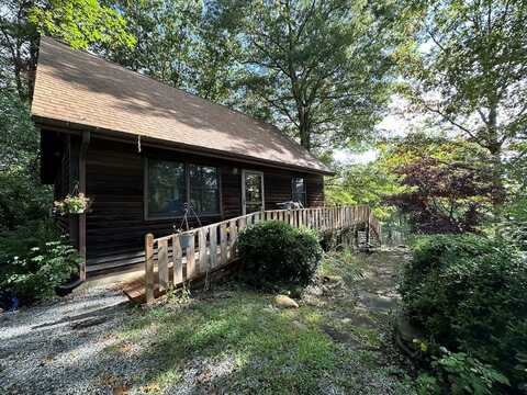 182 Sugar Shack Rd, Independence, VA 24348