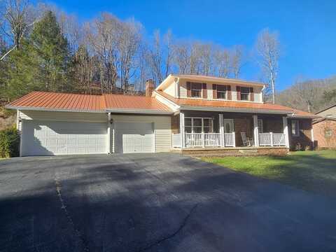 528 Sycamore Ln, Richlands, VA 24641