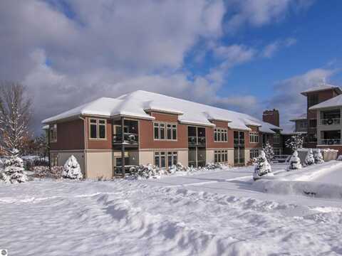 12450-Unit 202 Crystal Mountain Drive, Thompsonville, MI 49683