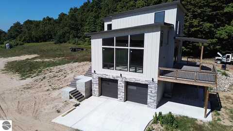 136 Mooney Way, Kewadin, MI 49648