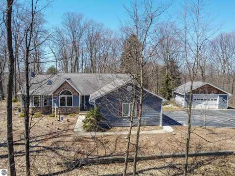 3182 S Candace Lane, Lake Leelanau, MI 49653