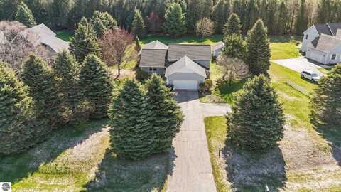 851 South Creek Court, Traverse City, MI 49696