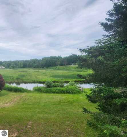 0 E State, Hale, MI 48739