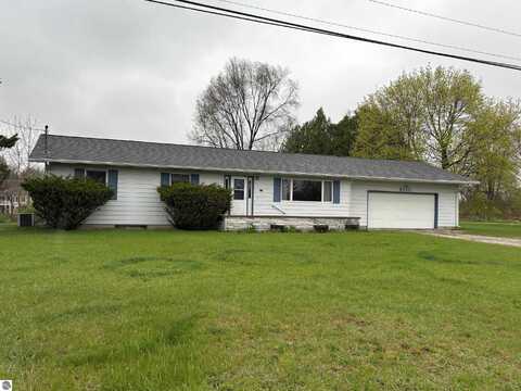 3332 S Lincoln Road, Mount Pleasant, MI 48858