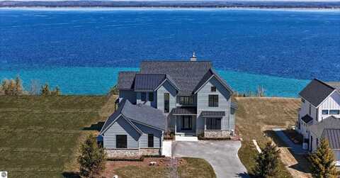 15722 Waters Edge, Traverse City, MI 49686