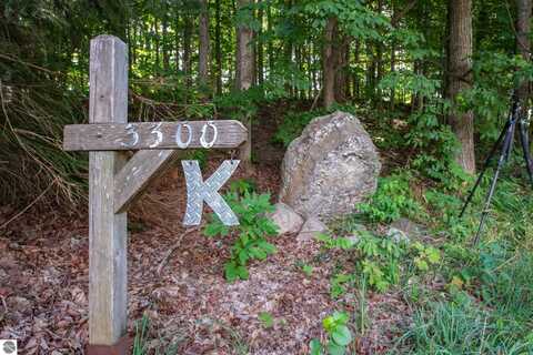 3300 Zimmerman Road, Traverse City, MI 49685