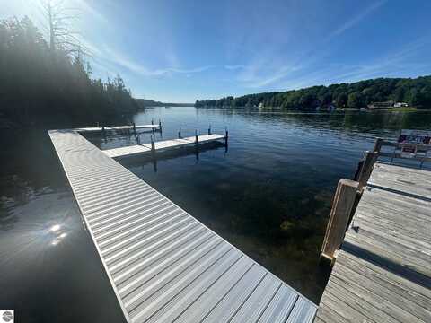 8377 Clam Lake Road, Bellaire, MI 49615