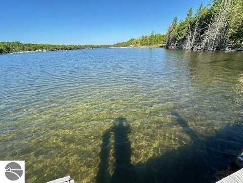 000 Clam Lake Road, Bellaire, MI 49615