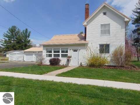 126 S Gwinner Street, Ithaca, MI 48847