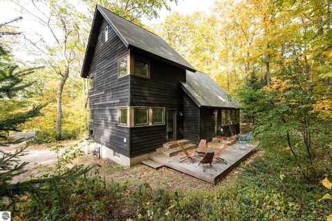 2360 N Lake Leelanau Drive, Lake Leelanau, MI 49653