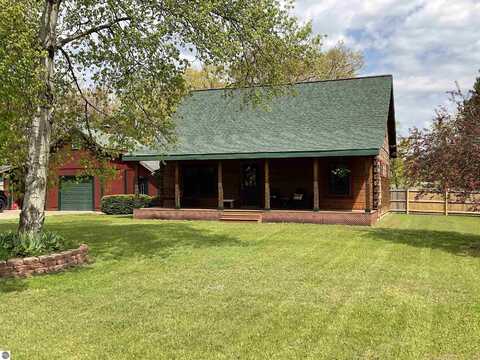 6472 W Fairlane Drive, Lake City, MI 49651