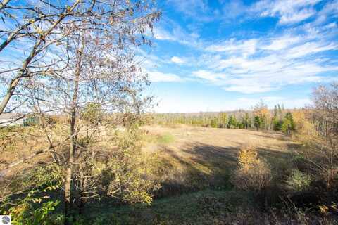 0000 N Garfield Woods Drive, Traverse City, MI 49686