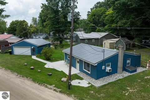 4355 Birch Street, Lake, MI 48632