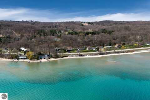 8092 S West Bay Shore, Traverse City, MI 49684