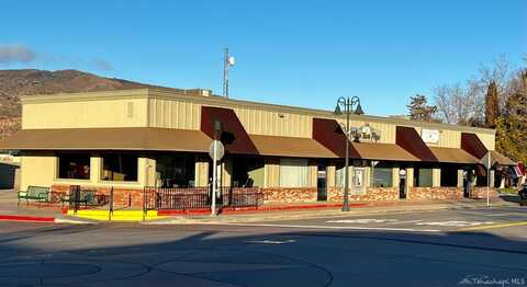 107 Tehachapi Boulevard, Tehachapi, CA 93561