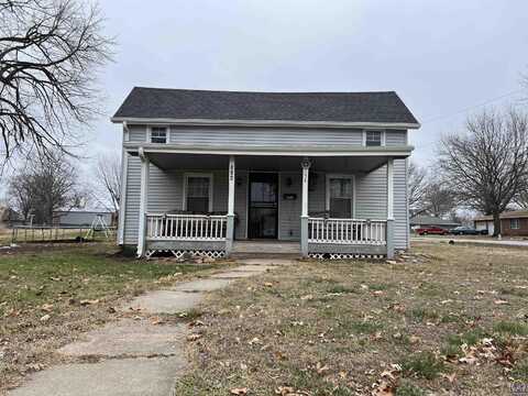 534 S 9th St, Osage City, KS 66523