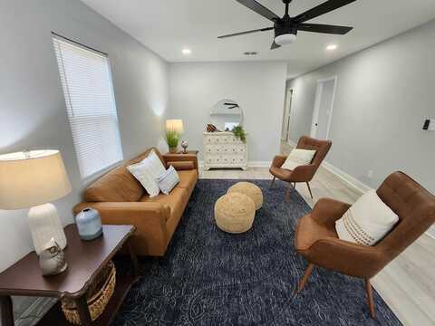 301 Bartow St, Thomasville, GA 31792