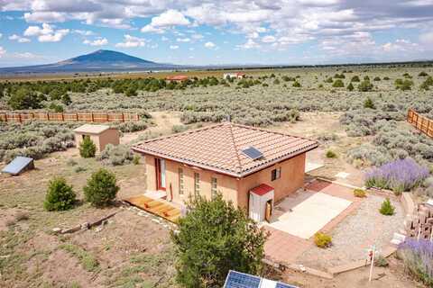 26 Prairie Sky Loop, Questa, NM 87556
