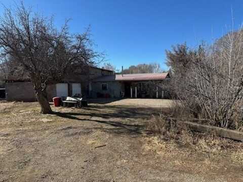 205 Montoya, Taos, NM 87571