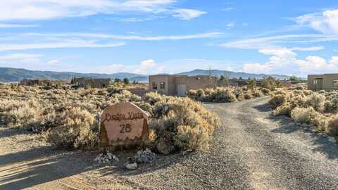 28 Piedra Vista, El Prado, NM 87529