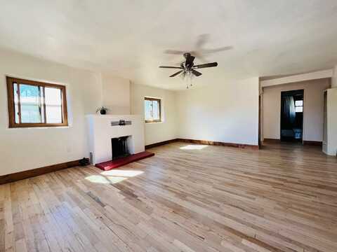 1554 Paseo del Pueblo Sur, Ranchos de Taos, NM 87557