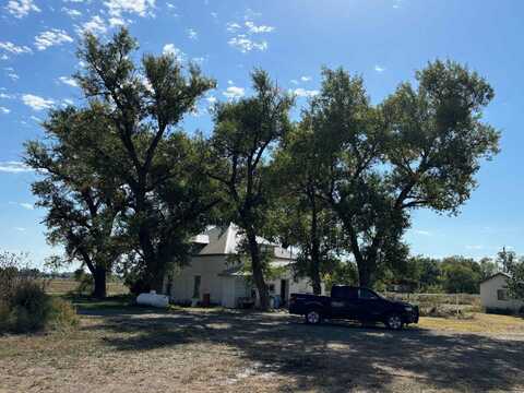 461 Elm Tree RD, Maxwell, NM 87728