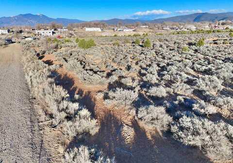 Tract R Laguardia Road, Ranchos de Taos, NM 87557