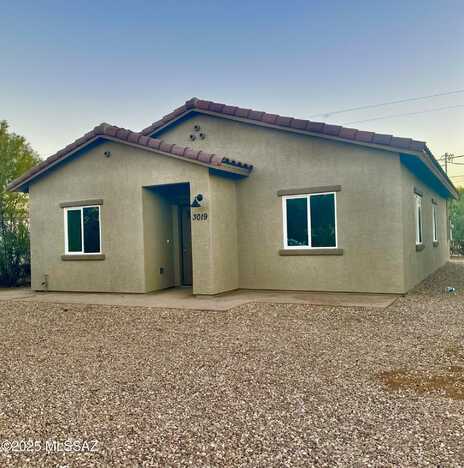 3019 W Carnauba Street, Tucson, AZ 85705