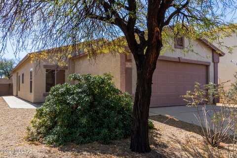 8229 W Zlacket Drive, Tucson, AZ 85757