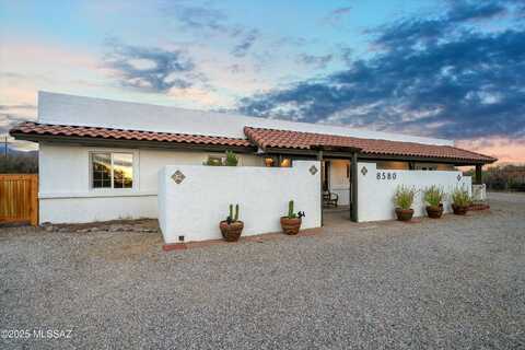 8580 N Mulberry Drive Drive, Tucson, AZ 85704