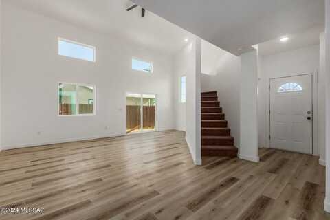 2879 E Edmond Dantes Court, Tucson, AZ 85716
