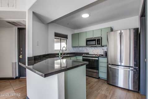 5751 N Kolb Road, Tucson, AZ 85750