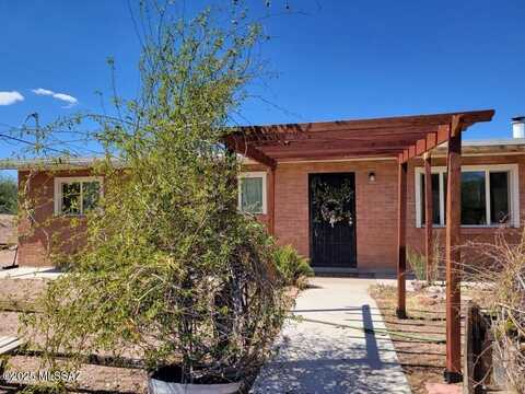 417 W Sunset Drive, Mammoth, AZ 85618