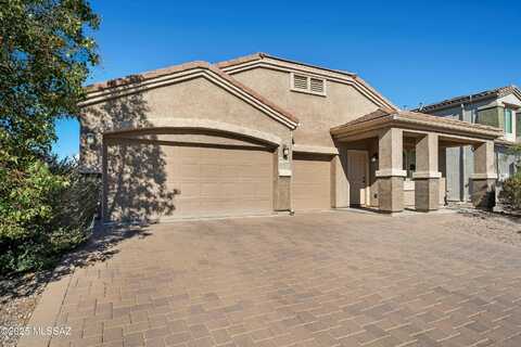 8820 W Moon Spring Road, Marana, AZ 85653
