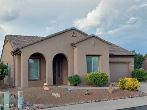 2035 W Demetrie Canyon Drive, Green Valley, AZ 85622