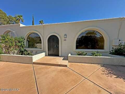 8034 E Shadow Lane, Tucson, AZ 85750