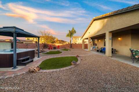1135 E Lumberjack Trail, Sahuarita, AZ 85629